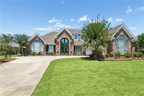$565,000 | 161 West Augusta Lane, Slidell, LA 70458