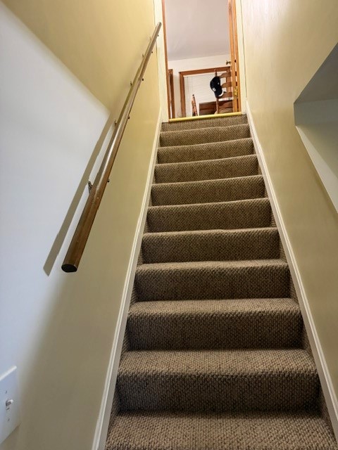 200 Budlong Road Cranston, RI 02920 - Photo 26 of 41