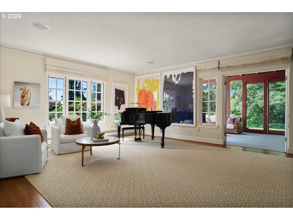 4121 Southwest Arthur Way Portland, OR 97221 - Photo 4 of 48