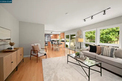 $1,975,000 | 216 Royal St Court, Danville, CA 94526