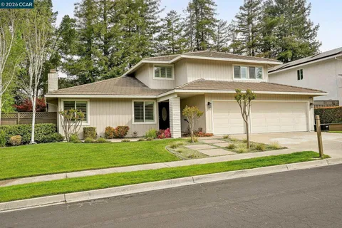 $1,975,000 | 216 Royal St Court, Danville, CA 94526