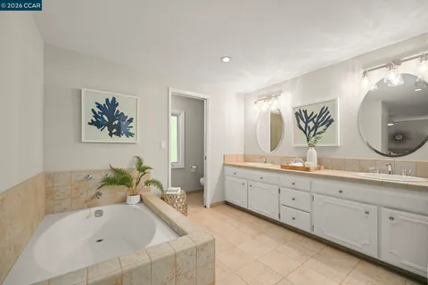 $1,975,000 | 216 Royal St Court, Danville, CA 94526