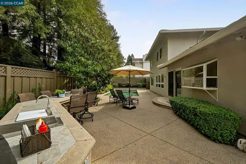 $1,975,000 | 216 Royal St Court, Danville, CA 94526