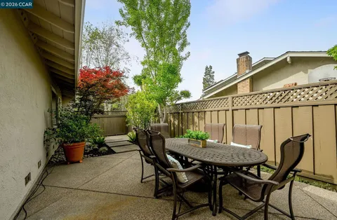 $1,975,000 | 216 Royal St Court, Danville, CA 94526