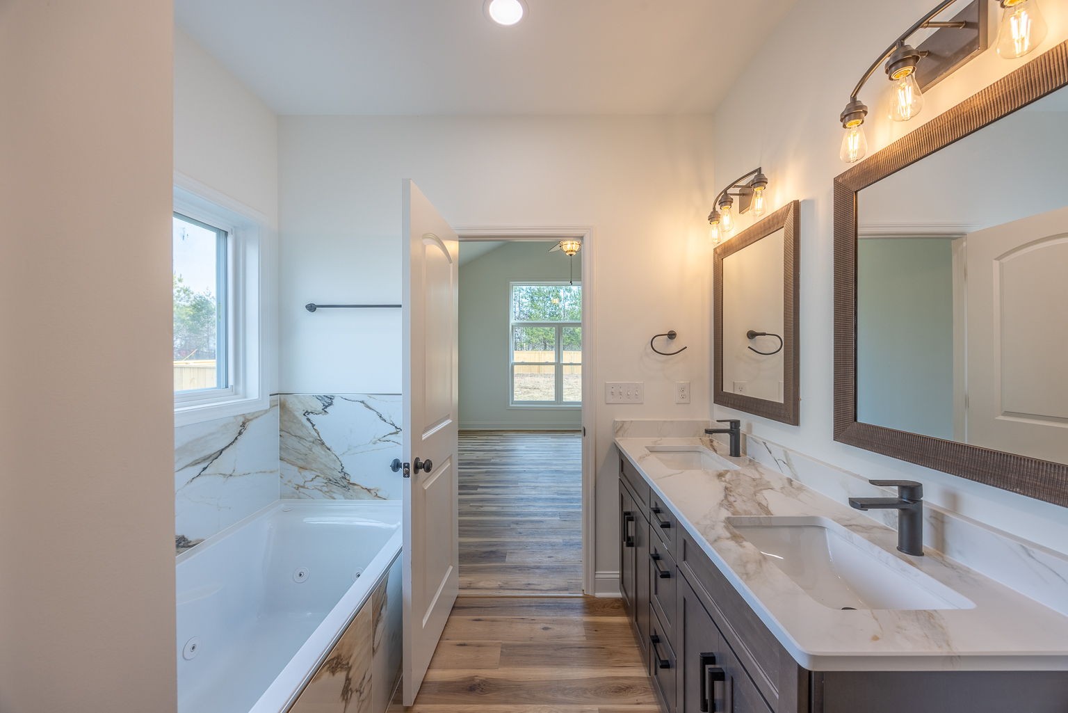 1509 Old Estill Springs Road Decherd, TN 37324 - Photo 12 of 25