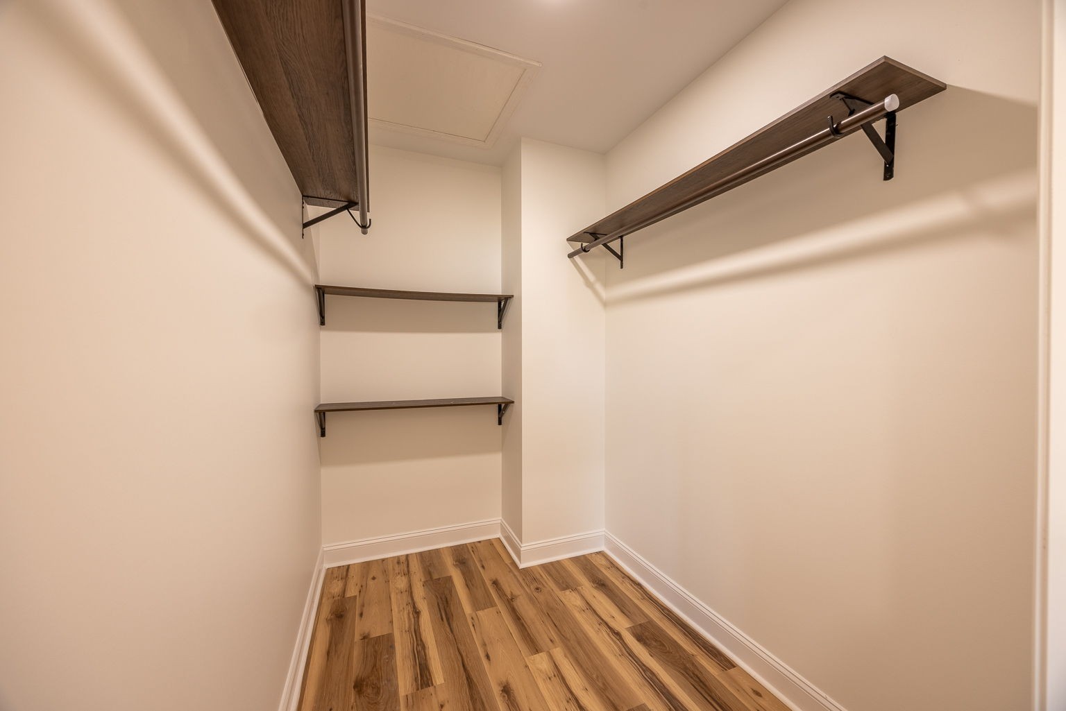 1509 Old Estill Springs Road Decherd, TN 37324 - Photo 13 of 25