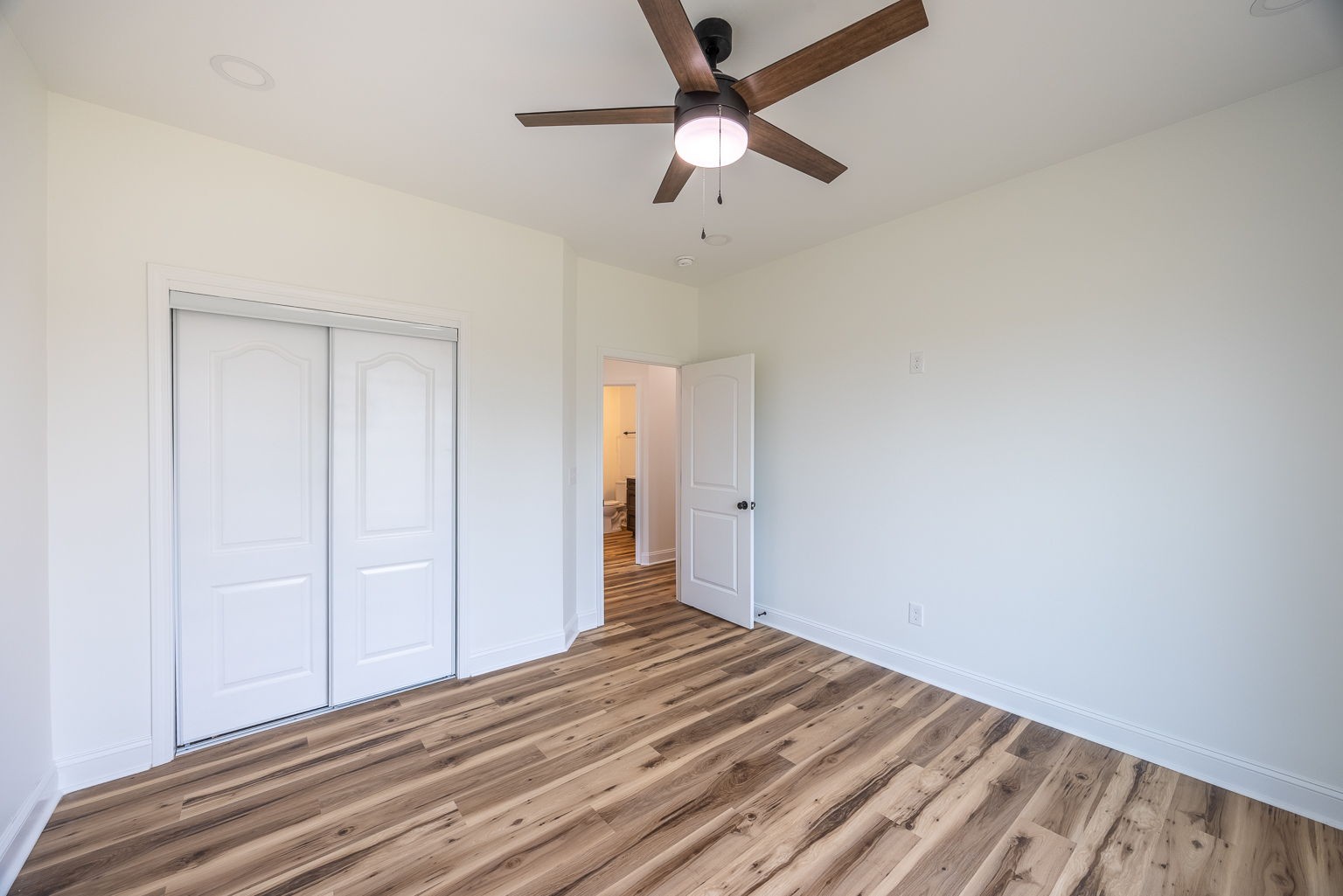 1509 Old Estill Springs Road Decherd, TN 37324 - Photo 16 of 25