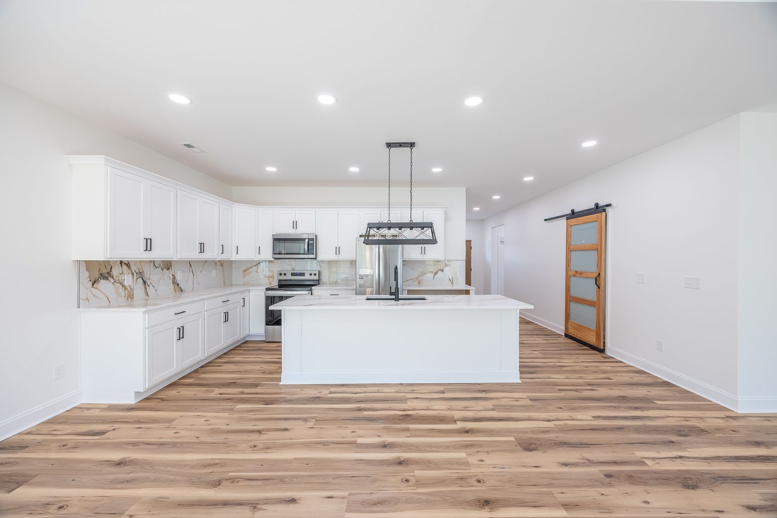 1509 Old Estill Springs Road Decherd, TN 37324 - Photo 6 of 25