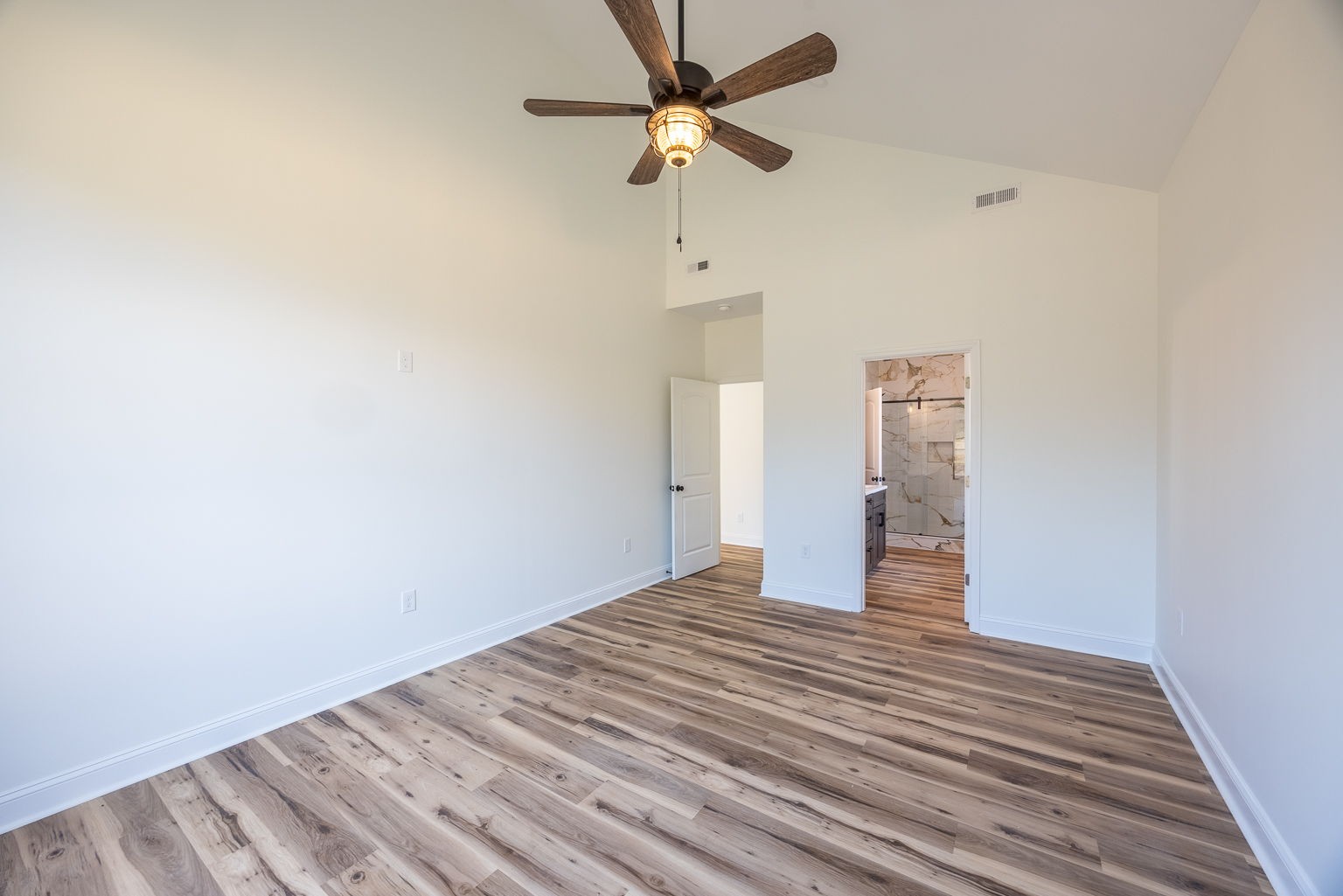 1509 Old Estill Springs Road Decherd, TN 37324 - Photo 10 of 25