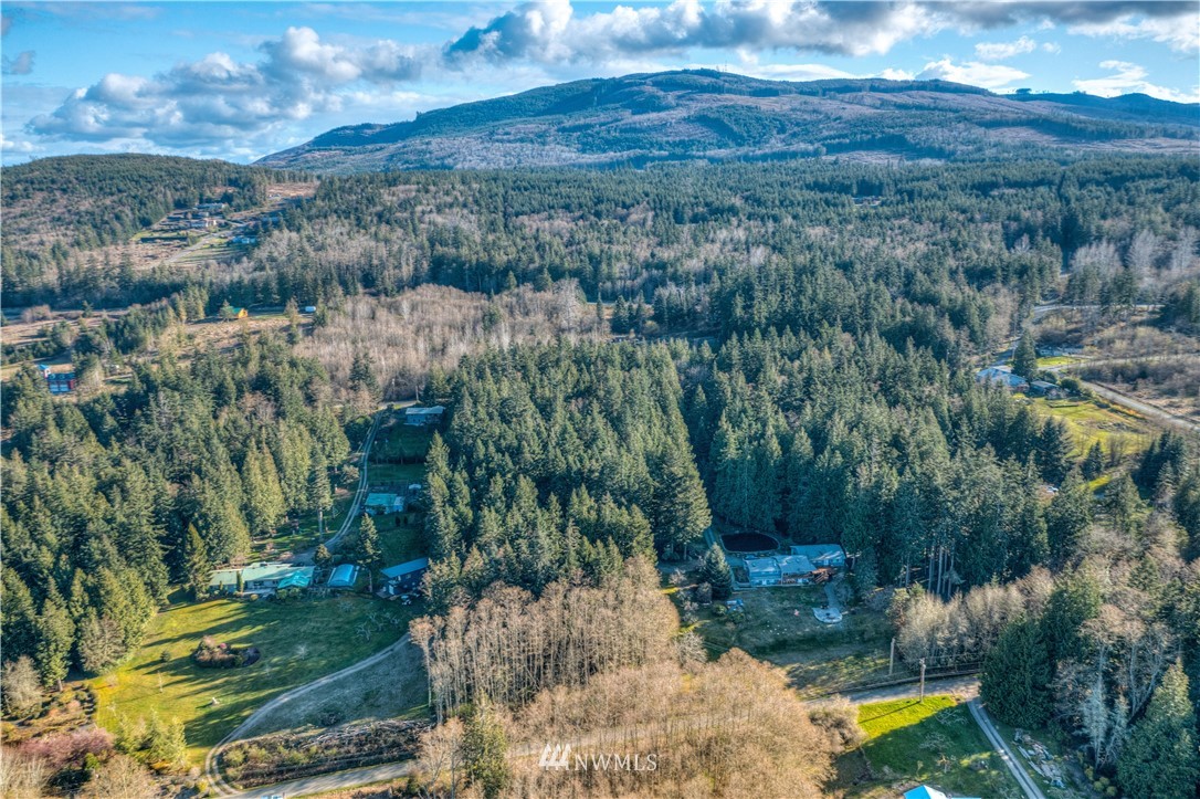 999 Old Gardiner Road Sequim, WA 98382 - Photo 3 of 29 Gallery Image 3