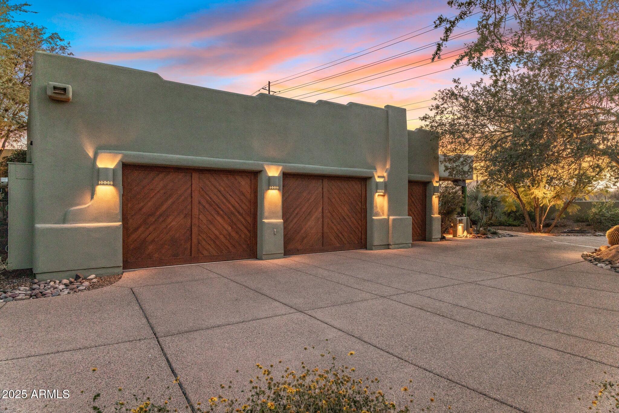 25002 North Quail Haven Drive Rio Verde, AZ 85263 - Photo 49 of 71 2.5 Car Garage