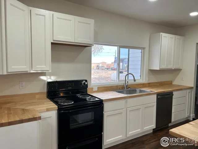 $279,000 | 809 Warren Street, Weldona, CO 80653