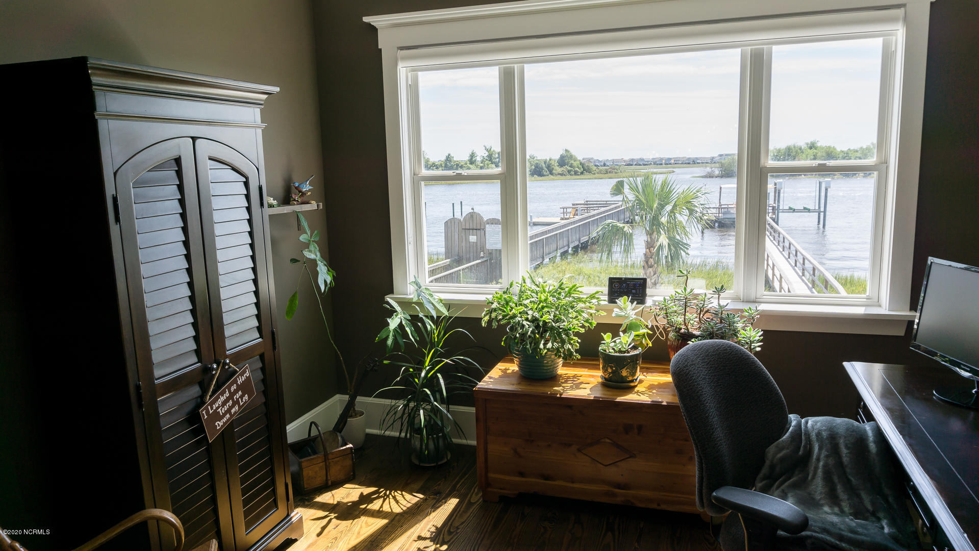 7005 Lester Street Southwest Ocean Isle Beach, NC 28469 - Photo 23 of 71 Amazing office view
