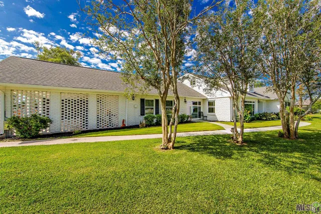 $990,000 | 1621 Bayou Black Drive, Houma, LA 70360