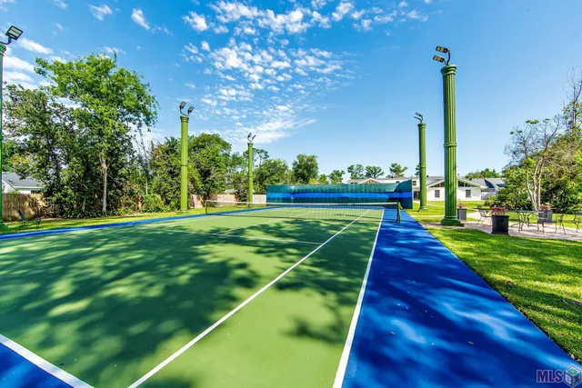 $990,000 | 1621 Bayou Black Drive, Houma, LA 70360