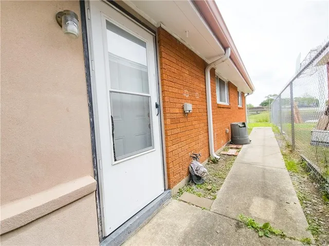 $1,400 | 4821 Francis Drive, New Orleans, LA 70126