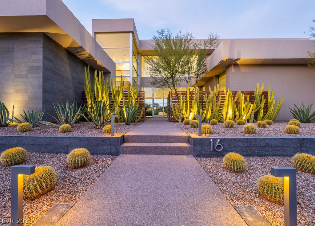 16 Hawk Ridge Drive Las Vegas, NV 89135 - Photo 3 of 50