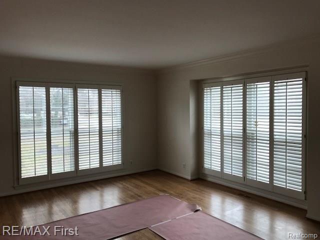 207 Lewiston Road Grosse Pointe Farms, MI 48236 - Photo 12 of 32