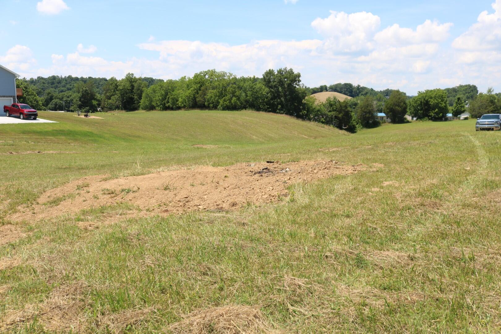 380 Raders Sidetrack Road, Unit 20R Greeneville, TN 37743 - Photo 3 of 6 IMG_4344