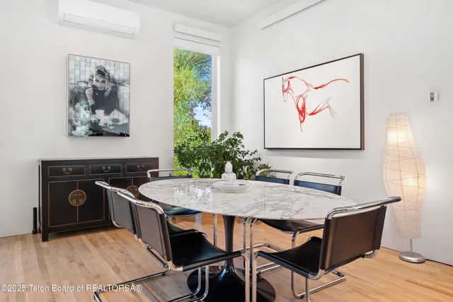 $5,350,000 | 455 East Broadway Avenue, Jackson, WY 83001