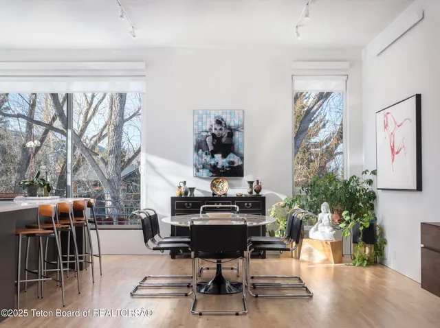 $5,350,000 | 455 East Broadway Avenue, Jackson, WY 83001