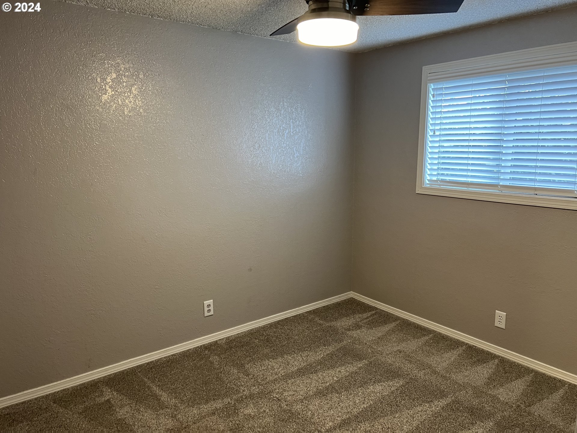 4830 Camellia Street Springfield, OR 97478 - Photo 13 of 22 Bedroom