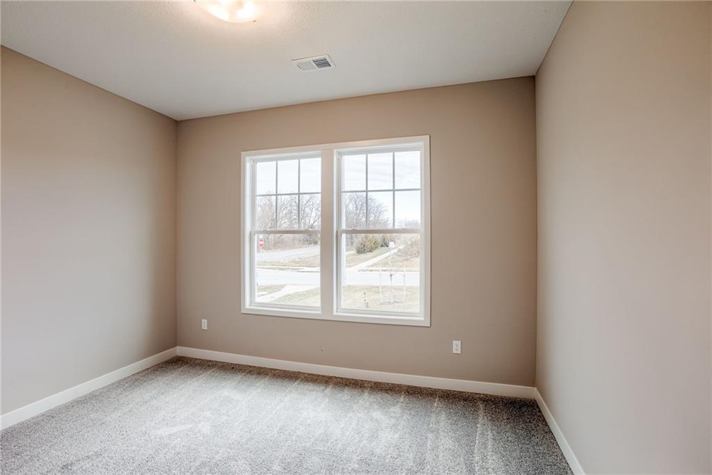 19715 West 196th Street Spring Hill, KS 66083 - Photo 16 of 19