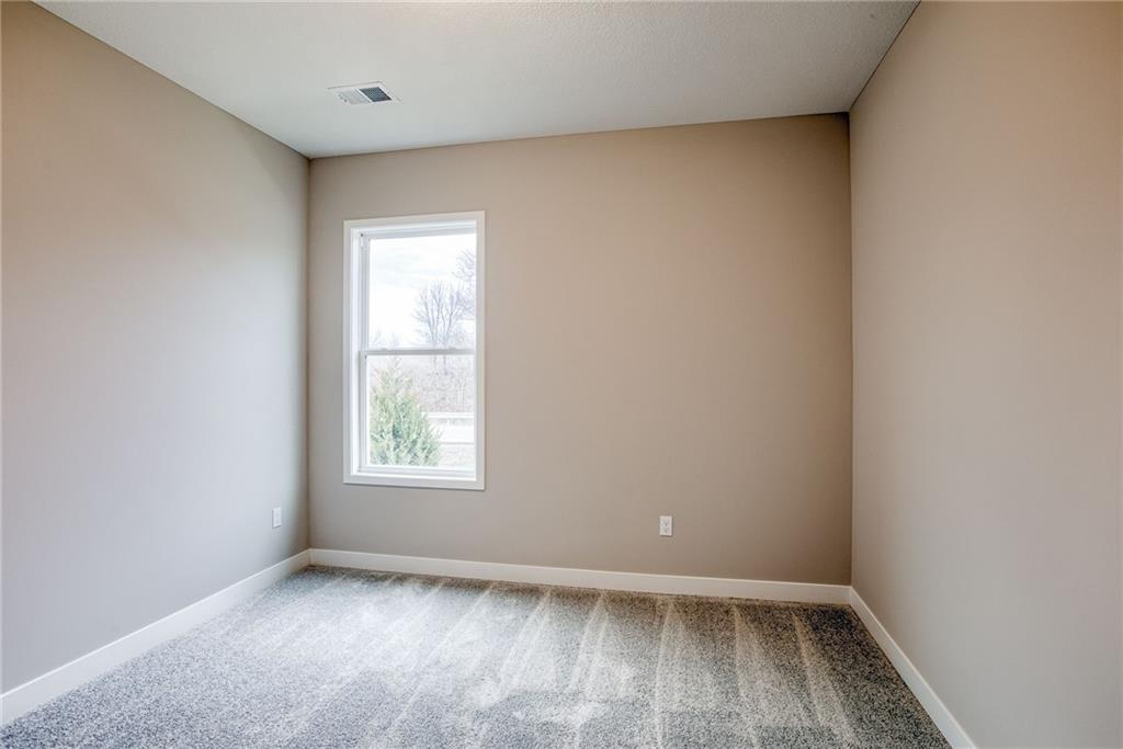 19715 West 196th Street Spring Hill, KS 66083 - Photo 18 of 19