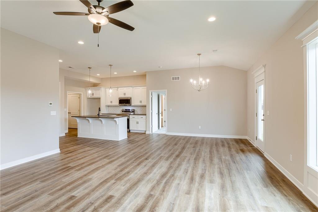 19715 West 196th Street Spring Hill, KS 66083 - Photo 6 of 19