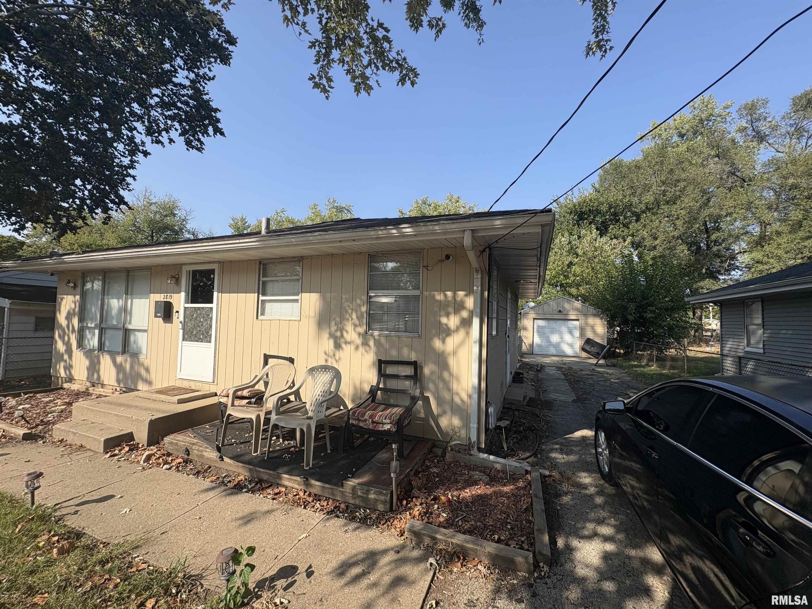 2819 West Marquette Street Peoria, IL 61605 - Photo 2 of 6