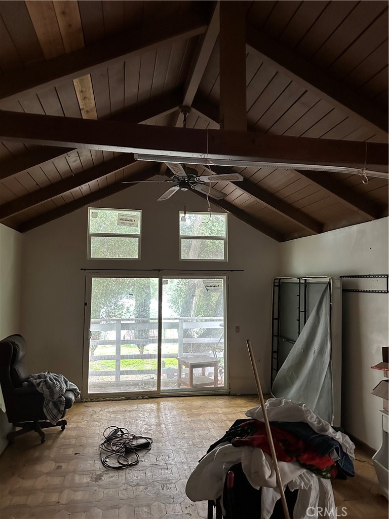 34930 East Benton Road Hemet, CA 92544 - Photo 28 of 54 a room with furniture and a window