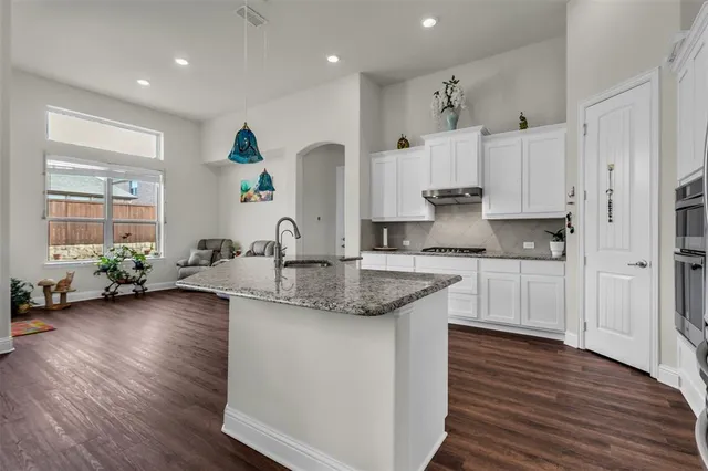 $627,900 | 13784 Carmenita Drive, Frisco, TX 75035