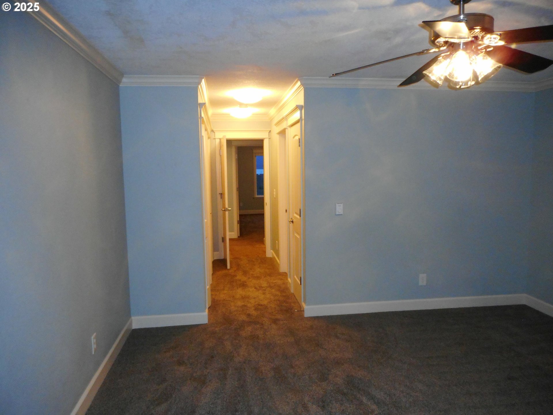 409 Evergreen Avenue Garibaldi, OR 97118 - Photo 37 of 48 a view of a livingroom with a empty space
