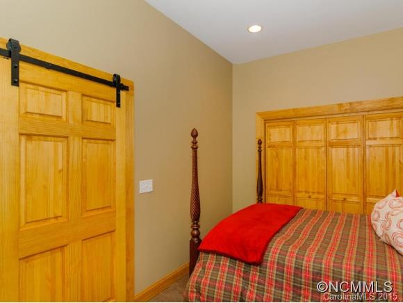 1801 Turnpike Road Marshall, NC 28753 - Photo 11 of 24 Gallery Image 11
