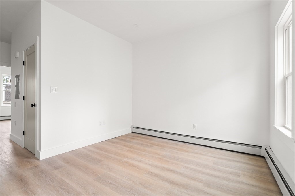 467 East 3rd Street, Unit 3 Boston, MA 02127 - Photo 8 of 19