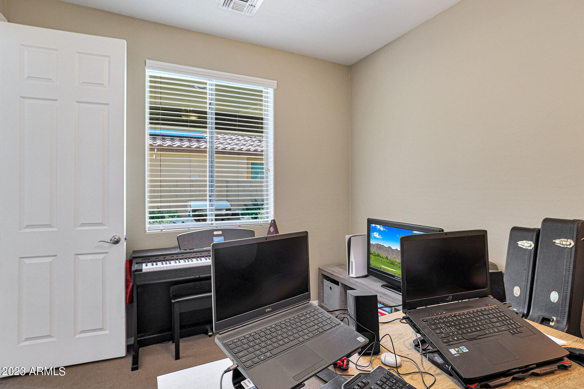 16072 West Almeria Road Goodyear, AZ 85395 - Photo 23 of 33 B (19)