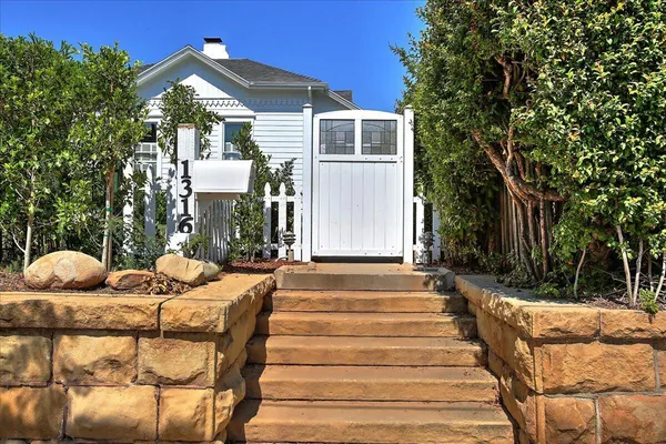 a view of outdoor space yard and patio
