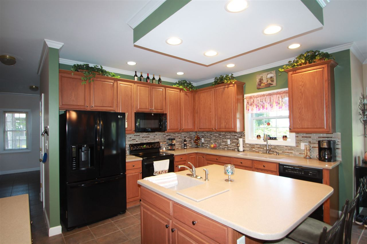 12408 Draco Road Raleigh, NC 27614 - Photo 6 of 25 Kitchen