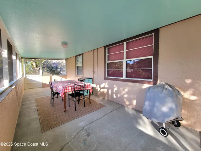 $2,095 | 5120 Volusia Avenue, Titusville, FL 32780