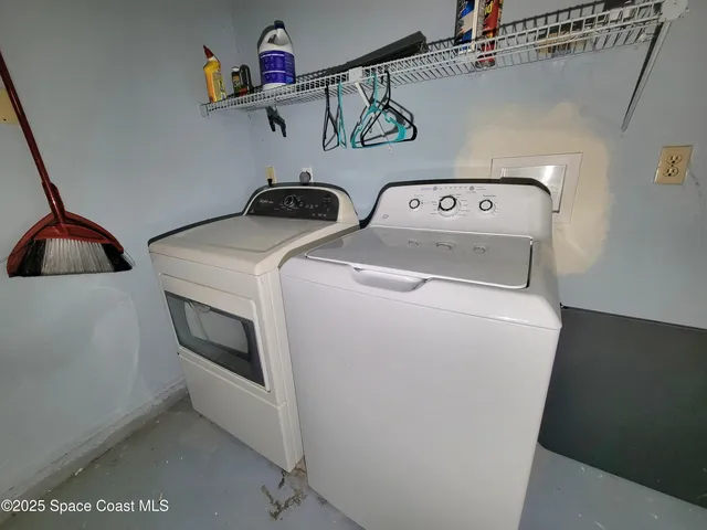 $2,095 | 5120 Volusia Avenue, Titusville, FL 32780