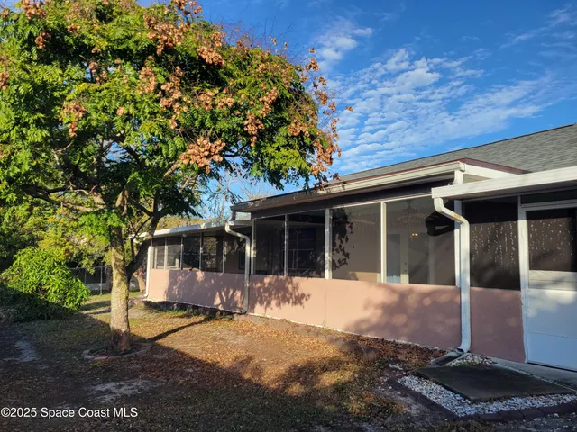 $2,095 | 5120 Volusia Avenue, Titusville, FL 32780