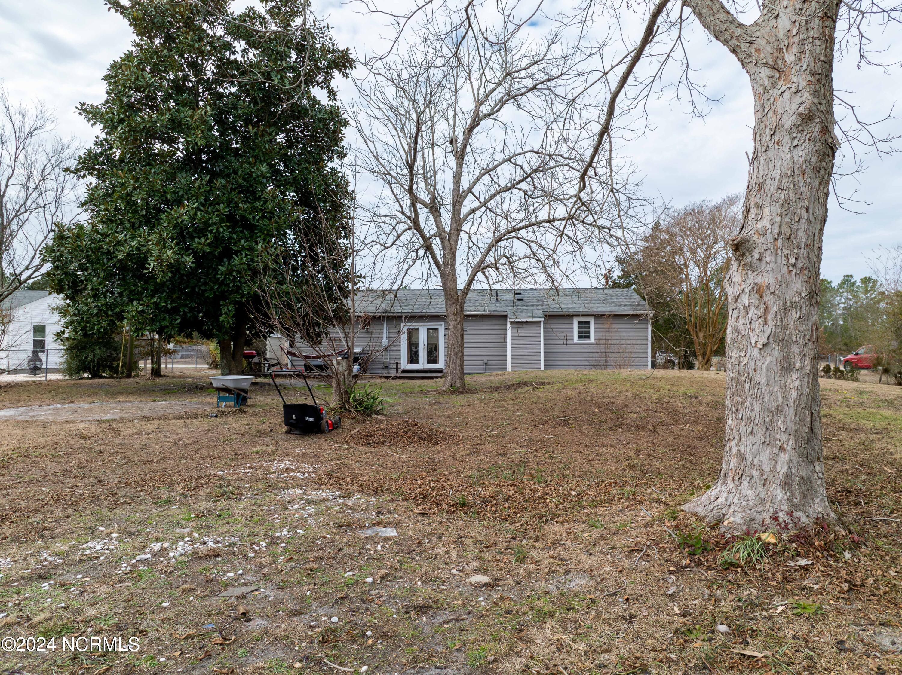 110 Riegel Drive Hubert, NC 28539 - Photo 23 of 27 Backyard