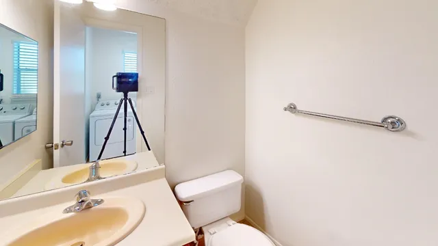 $1,799 | 1015 East Yager Lane, Unit 157, Austin, TX 78753