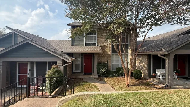 $1,799 | 1015 East Yager Lane, Unit 157, Austin, TX 78753