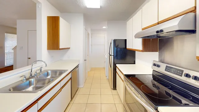 $1,799 | 1015 East Yager Lane, Unit 157, Austin, TX 78753