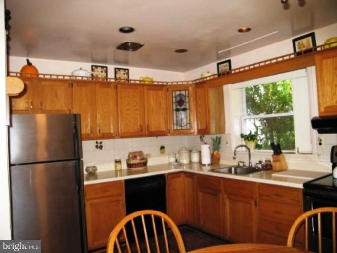 Kitchen #2