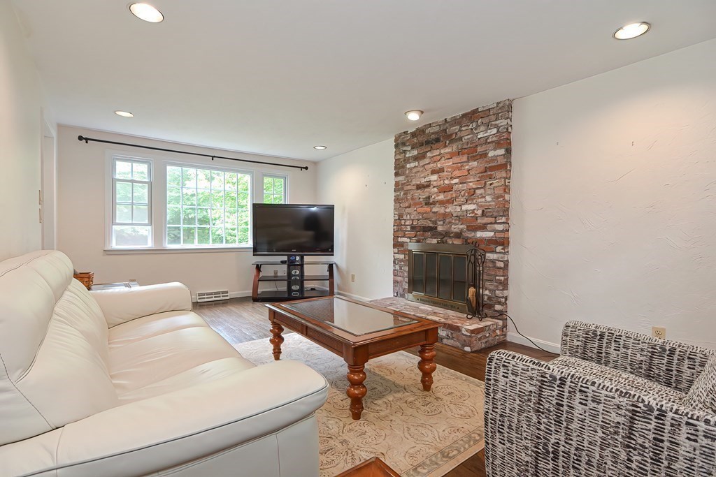 24 Condor Road Sharon, MA 02067 - Photo 18 of 42 Gallery Image 18
