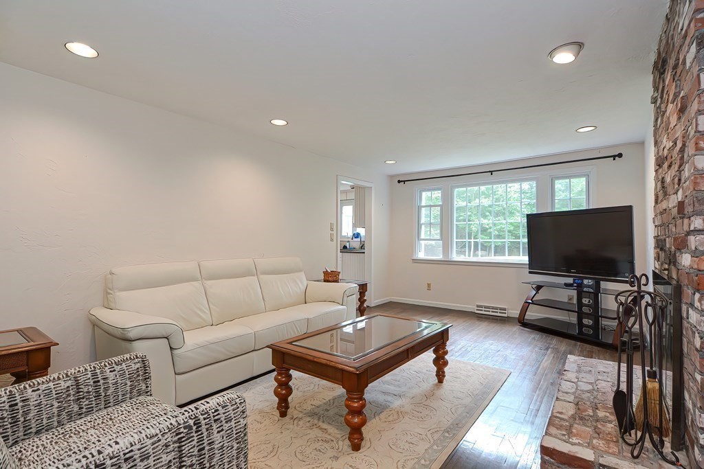24 Condor Road Sharon, MA 02067 - Photo 19 of 42 Gallery Image 19