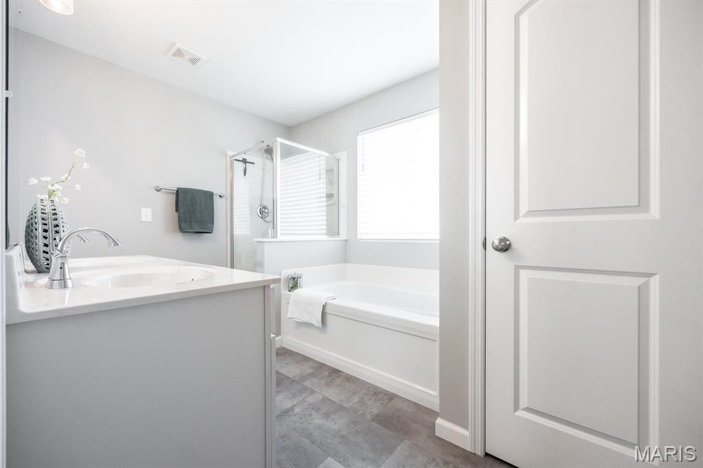 1220 Lear Lane Mascoutah, IL 62258 - Photo 15 of 27