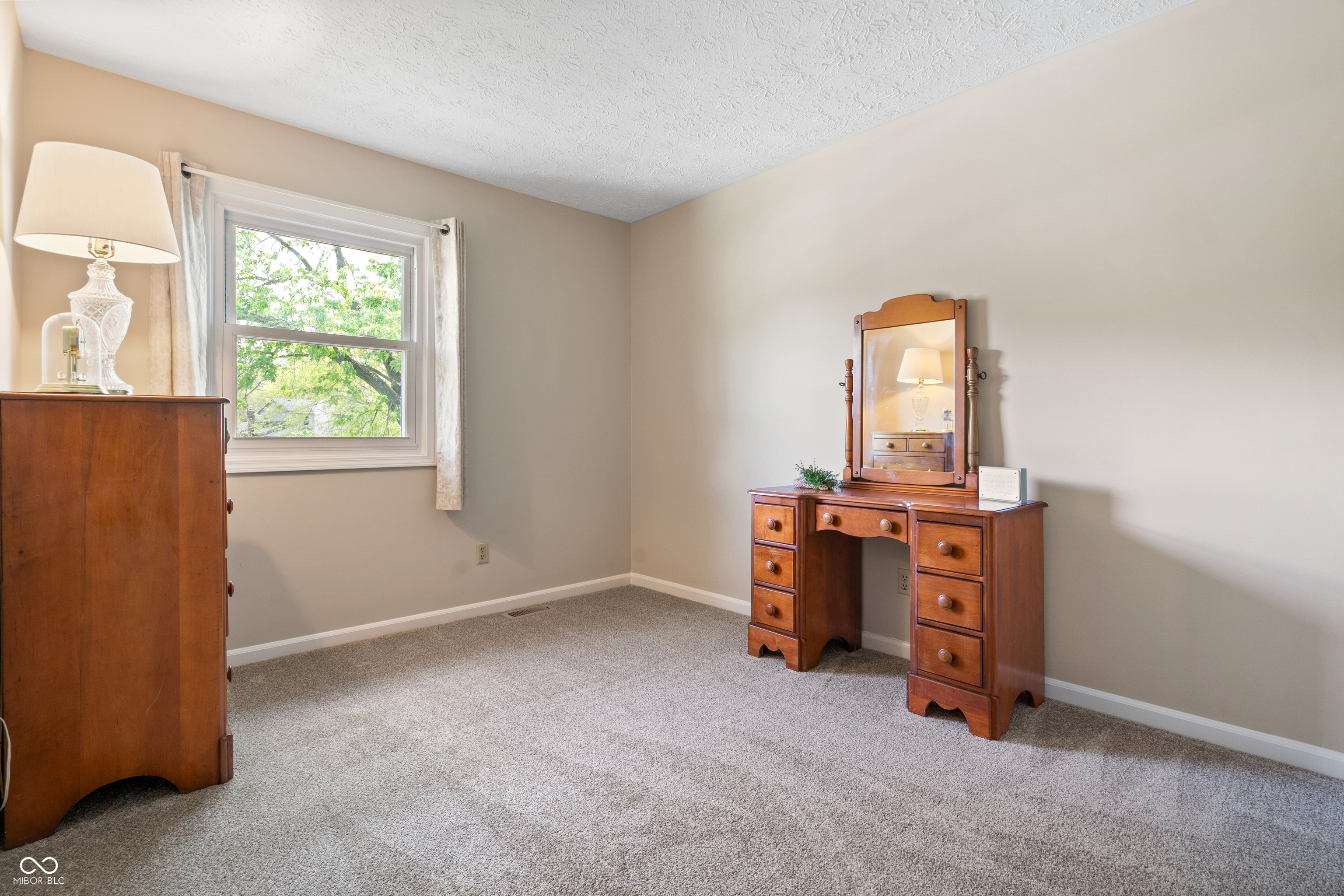 11810 Wainwright Boulevard Fishers, IN 46038 - Photo 18 of 36